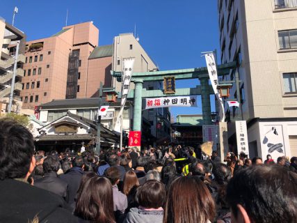 謹賀新年　神田明神にいってきました！すごい人・・・